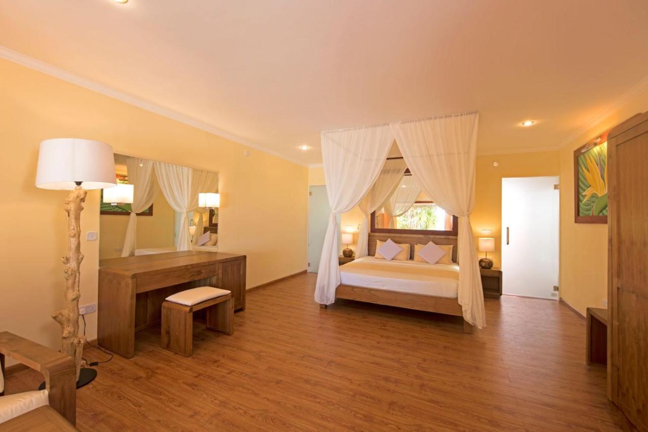 Thulhagiri Island Resort & Spa Thulhaagiri Экстерьер фото